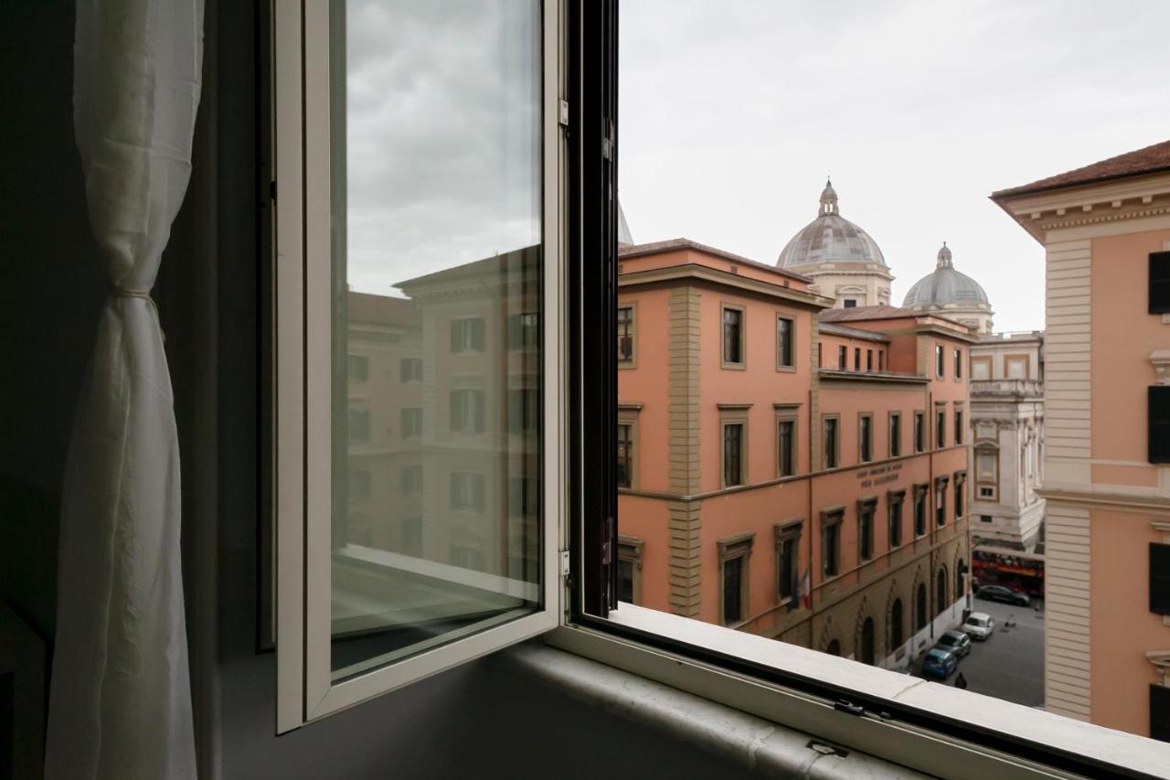 Dm69 - Termini Monti Crossroads Hotel Roma Exterior foto